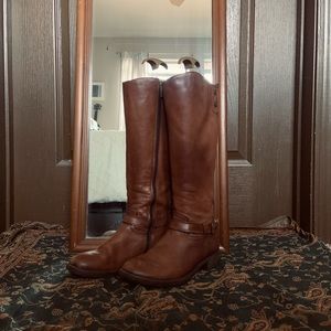 Bussola Trapani Boots